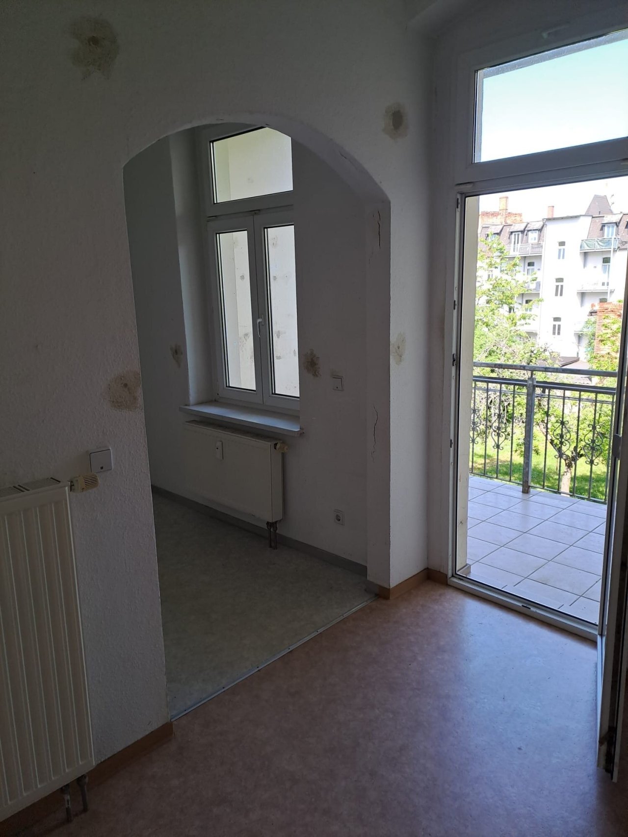 Küche mit Balkon Küche mit Balkon